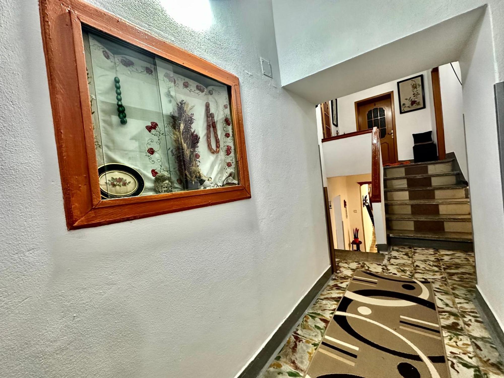 Hotel Grandpas House Gjirokastër Esterno foto
