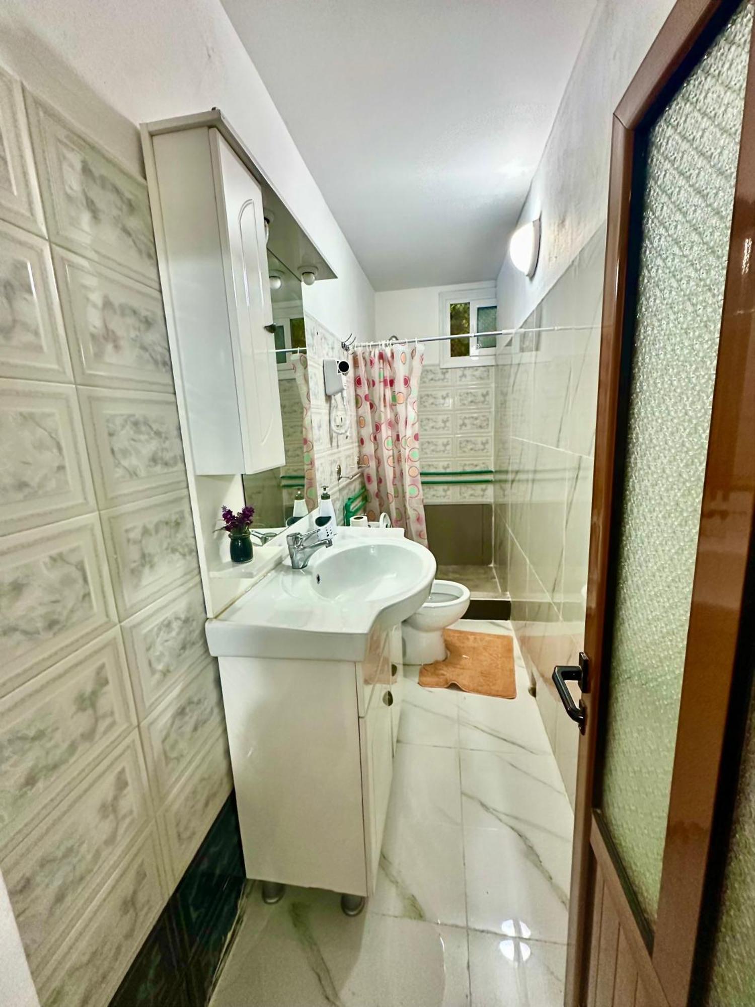 Hotel Grandpas House Gjirokastër Esterno foto