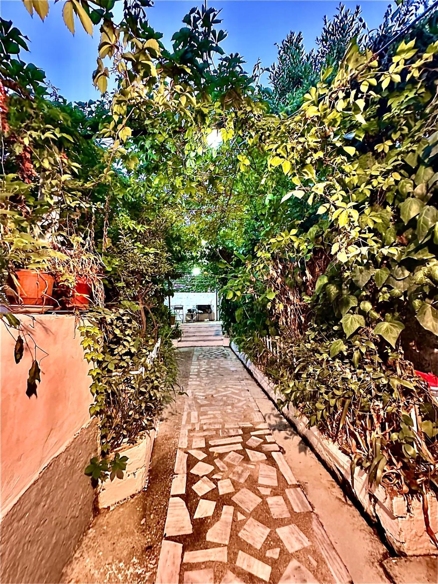 Hotel Grandpas House Gjirokastër Esterno foto